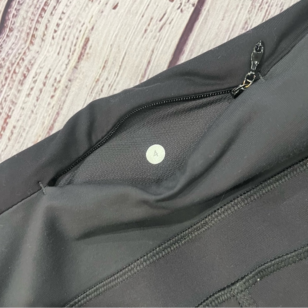 Lululemon Fast N Free Legging with Pockets - Picture 6 of 7
